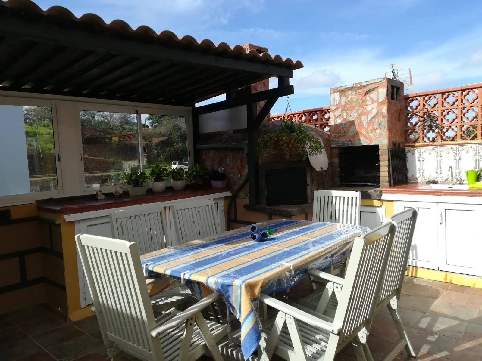 La Acequia 18